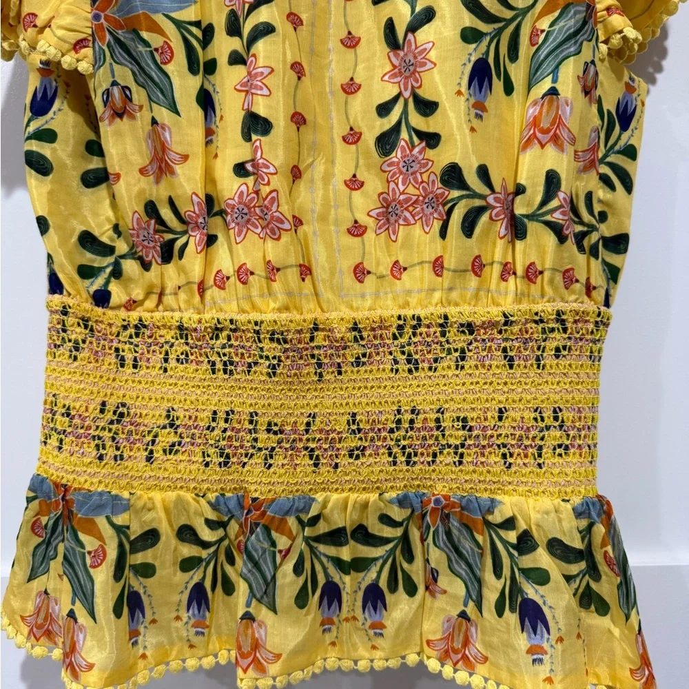 Farm Rio Yellow Delicate Flower Blouse.  Size Medium Worn once - Picture 9 of 11